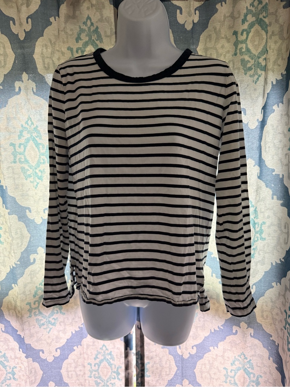 Boden Navy Blue White Striped High Low Top Size US 6